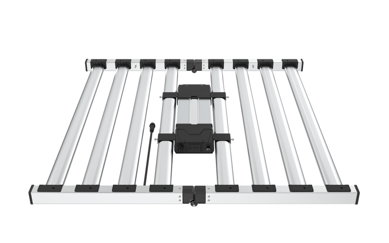 * New:  8 Bar, 880w Mammoth Lighting Mint White Series with Emerald Green Canna Spectrum: Late October Shipping