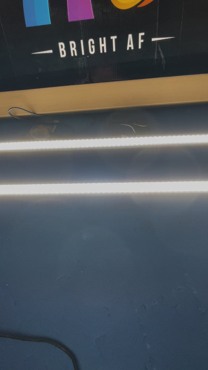 Clone and Inter-canopy LED grow light bar (2 bars per box), 50w each Mammoth Lighting Sunspec Spectrum